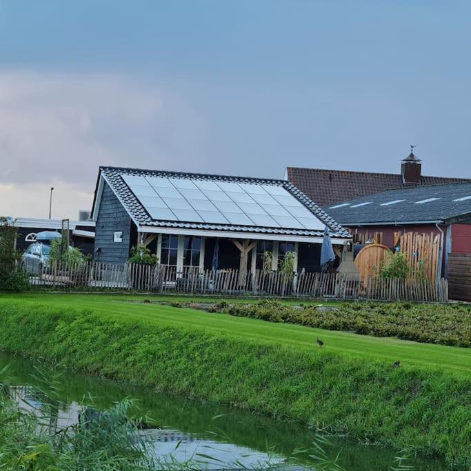 Wellness Chalet Met Jacuzzi, Sauna, Omheinde Tuin, Sint Annaland Zewnętrze zdjęcie