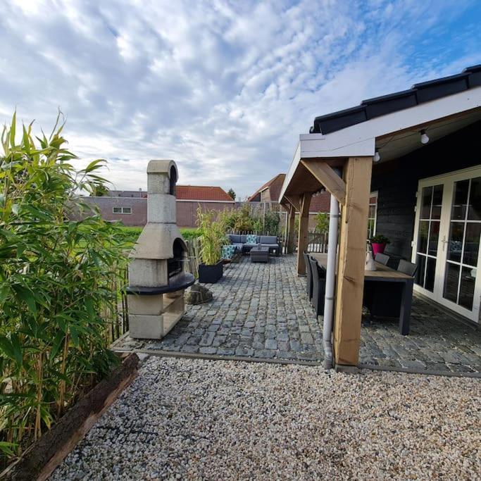 Wellness Chalet Met Jacuzzi, Sauna, Omheinde Tuin, Sint Annaland Zewnętrze zdjęcie