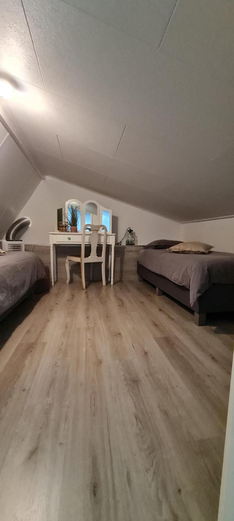 Wellness Chalet Met Jacuzzi, Sauna, Omheinde Tuin, Sint Annaland Zewnętrze zdjęcie